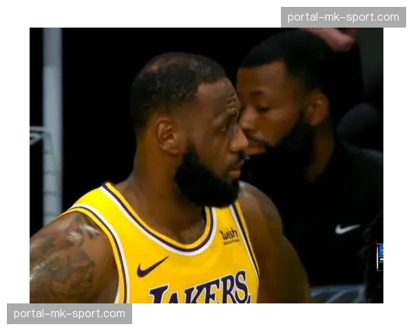 詹姆斯30+9+11,湖人险胜雷霆保留前八希望 詹姆斯30+9+11,湖人险胜雷霆保留前八希望