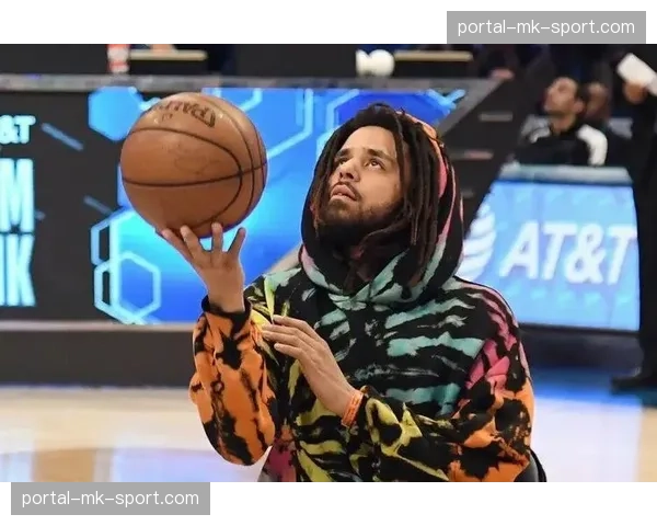 南京同曦签约卡特赖特，替换表现不佳的外援